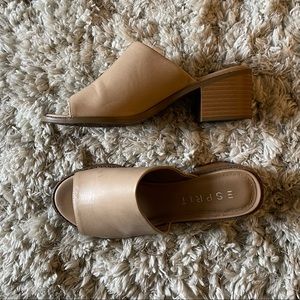 Nude shoes